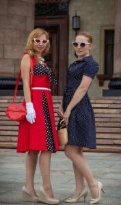 50代の顔のたるみを改善する方法は？